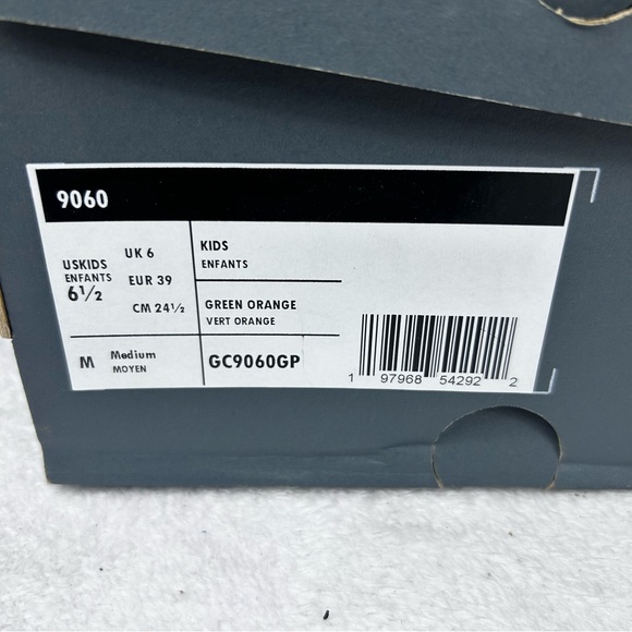 New Balance 9060 Shoes Kids Size 6.5 Green Orange Athletic Sneakers New In Box - Picture 14 of 14